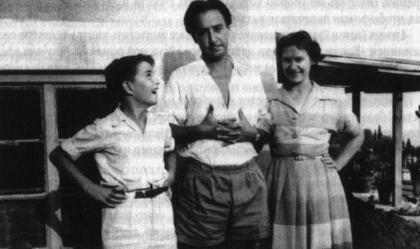 Иллюстрация к книге — Ромен Гари, хамелеон [i_032.jpg]