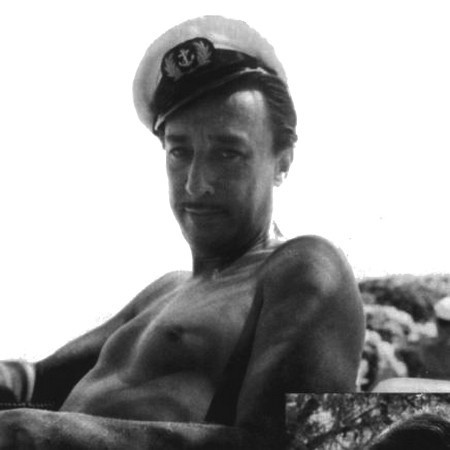 Иллюстрация к книге — Ромен Гари, хамелеон [i_076.jpg]