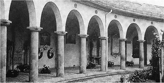 Иллюстрация к книге — Все авиа-шедевры Мессершмитта. Взлет и падение Люфтваффе [i_103.jpg]