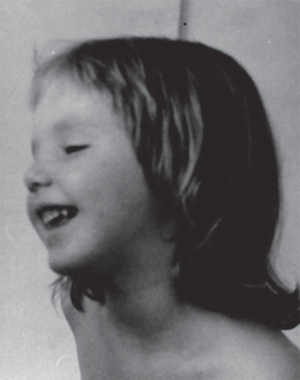 Иллюстрация к книге — Оно того стоило. Моя настоящая и невероятная история. Часть I. Две жизни [_02.jpg]