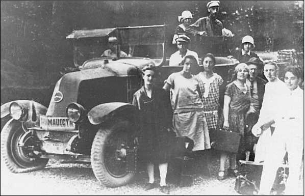 Иллюстрация к книге — Госдачи Крыма. История создания правительственных резиденций и домов отдыха в Крыму. Правда и вымысел [i_022.jpg]