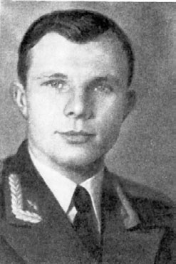 Иллюстрация к книге — Юрий Гагарин. Человек-легенда [i_007.jpg]