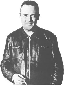 Иллюстрация к книге — Юрий Гагарин. Человек-легенда [i_012.jpg]