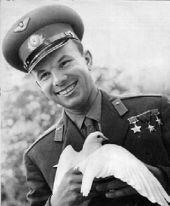 Иллюстрация к книге — Юрий Гагарин. Человек-легенда [i_031.jpg]