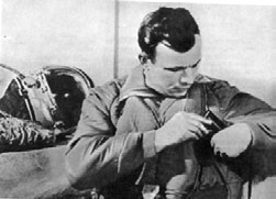 Иллюстрация к книге — Юрий Гагарин. Человек-легенда [i_049.jpg]