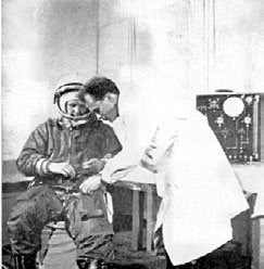 Иллюстрация к книге — Юрий Гагарин. Человек-легенда [i_059.jpg]