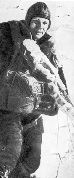 Иллюстрация к книге — Юрий Гагарин. Человек-легенда [i_120.jpg]