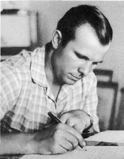 Иллюстрация к книге — Юрий Гагарин. Человек-легенда [i_165.jpg]