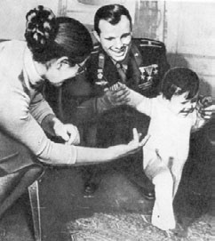 Иллюстрация к книге — Юрий Гагарин. Человек-легенда [i_184.jpg]