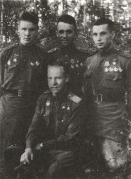 Иллюстрация к книге — Сталинские соколы против асов Люфтваффе [i_021.jpg]