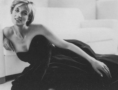 Иллюстрация к книге — Диана Спенсер [i_029.jpg]