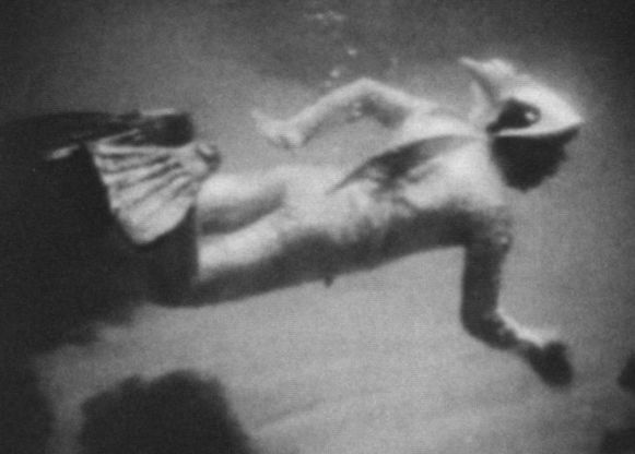 Иллюстрация к книге — Александр Беляев [i_024.jpg]