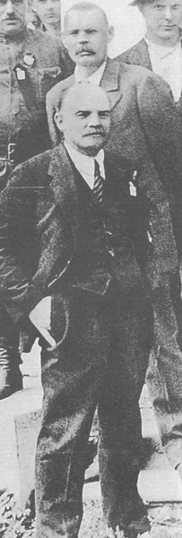 Иллюстрация к книге — Горький без грима. Тайна смерти [i_005.jpg]