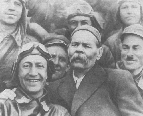 Иллюстрация к книге — Горький без грима. Тайна смерти [i_035.jpg]