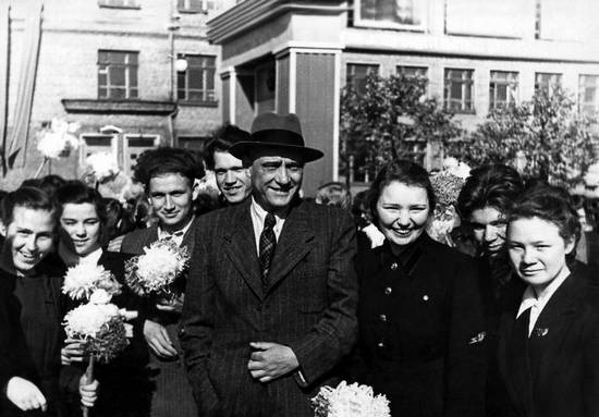 Иллюстрация к книге — Неужели это я?! Господи... [i_011.jpg]