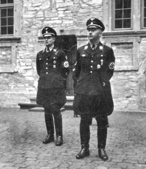 Иллюстрация к книге — Войны прошлого и будущего [i_011.jpg]