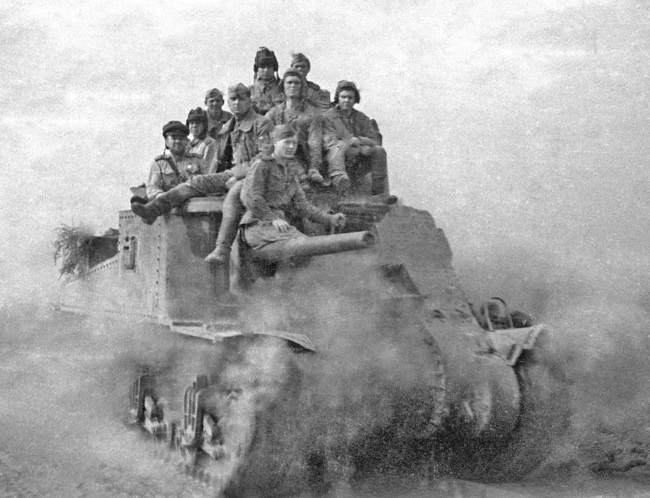 Иллюстрация к книге — Войны прошлого и будущего [i_026.jpg]