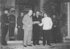 Иллюстрация к книге — Черчилль [pic_29.jpg]