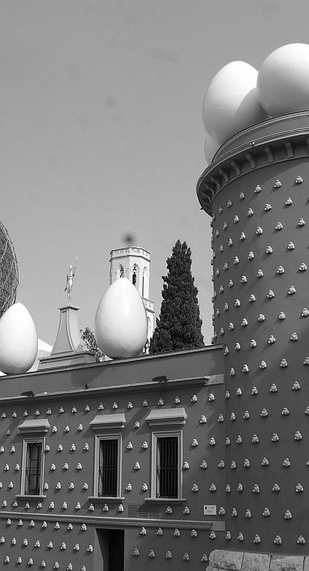 Иллюстрация к книге — Мой муж - Сальвадор Дали [i_050.jpg]