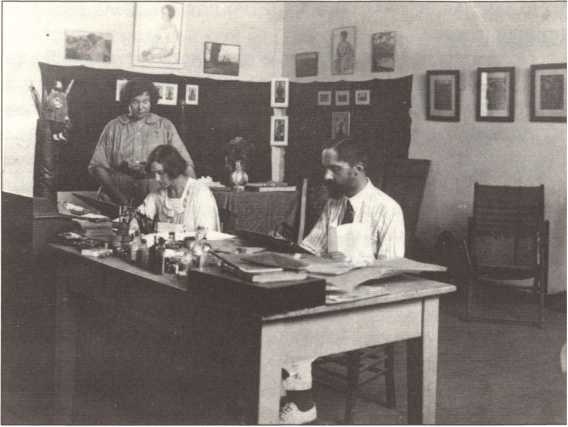 Иллюстрация к книге — Русский Египет [i_042.jpg]