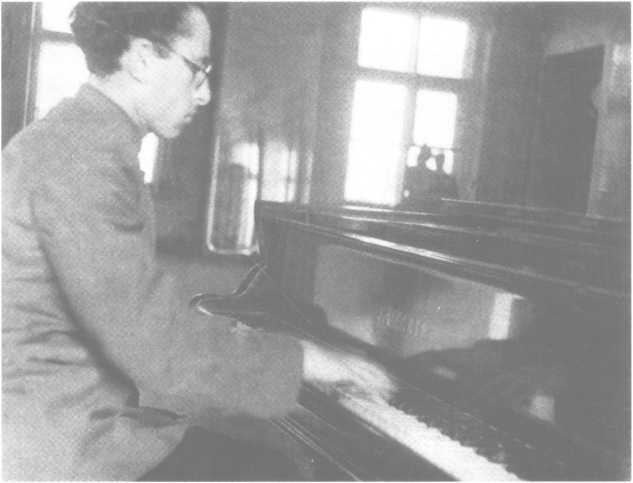 Иллюстрация к книге — Старый колодец. Книга воспоминаний [img_18.jpg]