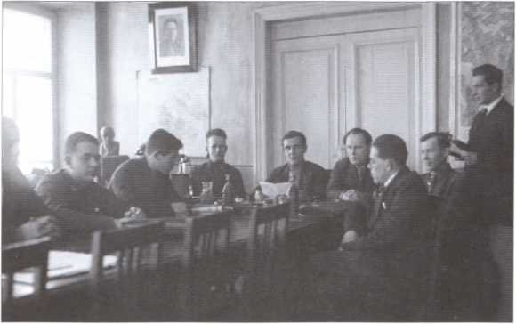 Иллюстрация к книге — 30 лет в ОГПУ-НКВД-МВД. От оперуполномоченного до заместителя министра [image26.jpg]