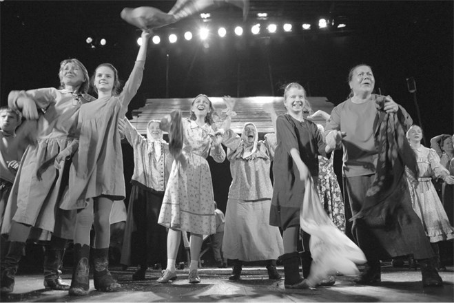 Иллюстрация к книге — Режиссеры-семидесятники. Культура и с удьба [b00001068.png.jpg]