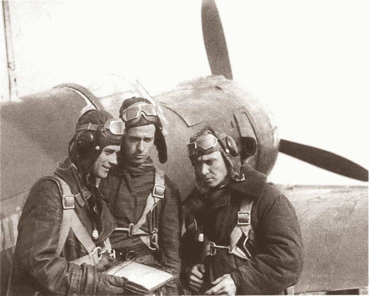 Иллюстрация к книге — Кожедуб [i_007.jpg]