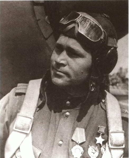 Иллюстрация к книге — Кожедуб [i_011.jpg]