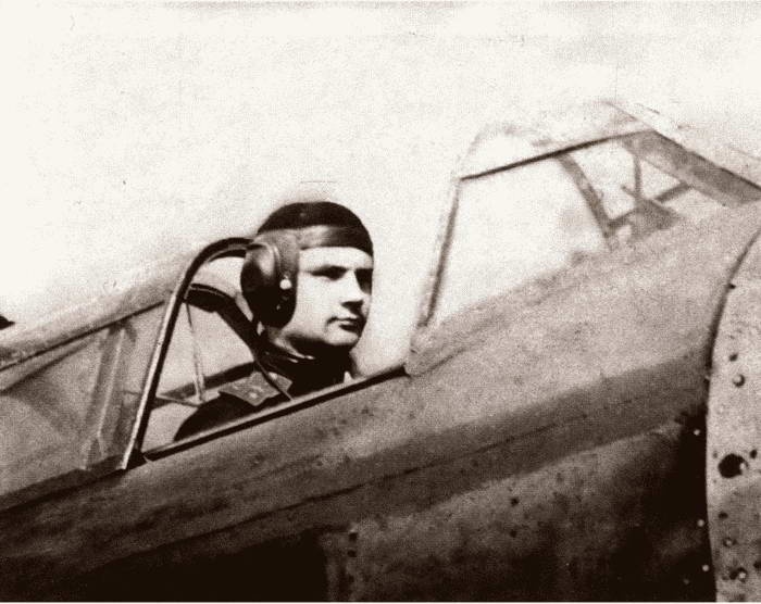 Иллюстрация к книге — Кожедуб [i_022.jpg]