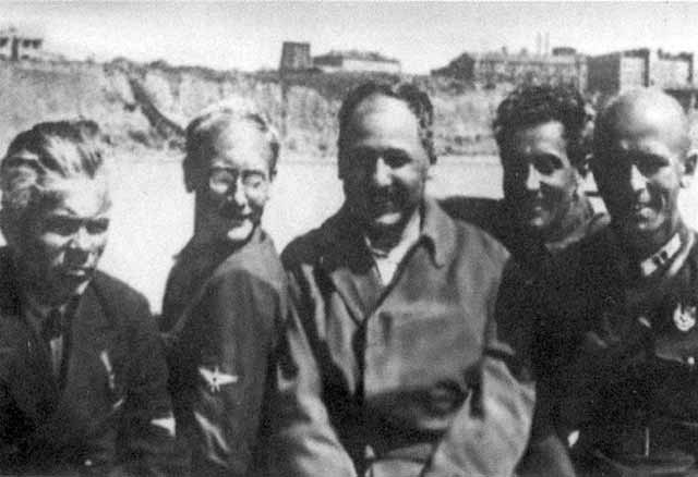 Иллюстрация к книге — Туполев [p_020.jpg]