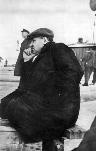 Иллюстрация к книге — Туполев [p_030.jpg]