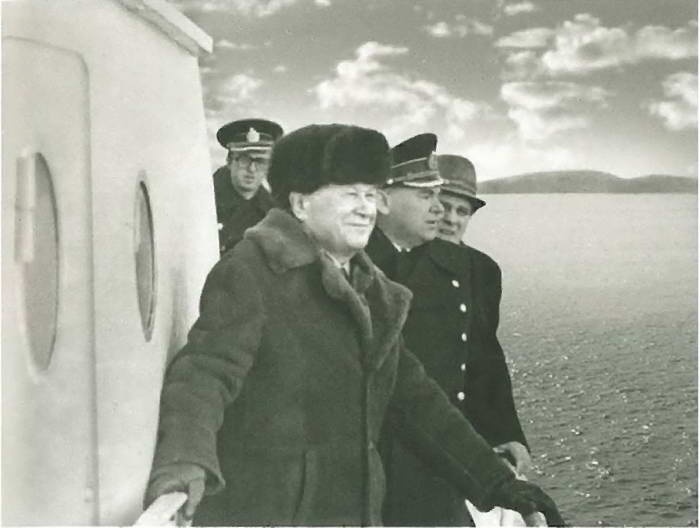 Иллюстрация к книге — Челомей [i_022.jpg]