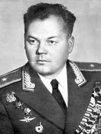 Иллюстрация к книге — Великие летчики мира. 100 историй о покорителях неба [_041rech.jpg]