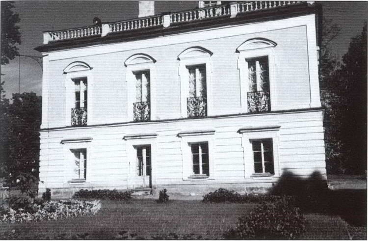 Иллюстрация к книге — Потемкин [i_005.jpg]