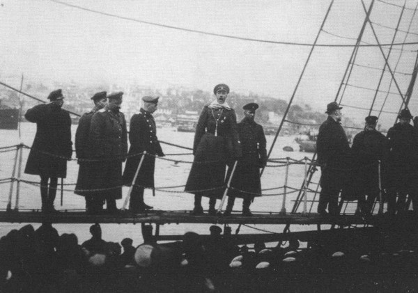 Иллюстрация к книге — Легенды Белого дела [i_041.jpg]