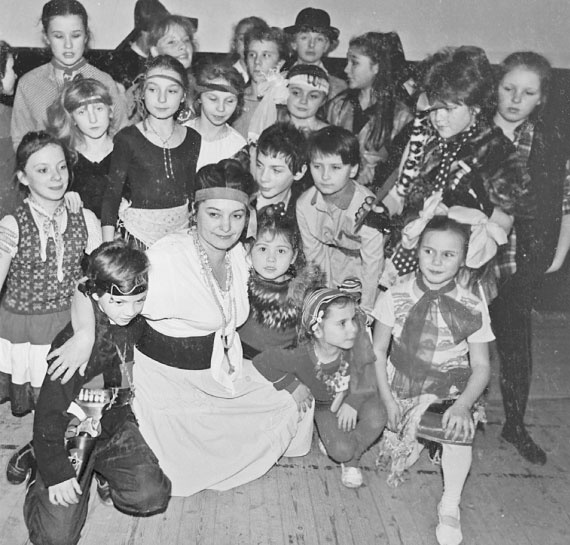 Иллюстрация к книге — Единственные дни [i_033.jpg]