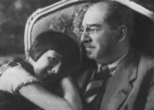 Иллюстрация к книге — Луначарский [i_020.jpg]