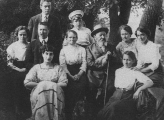 Иллюстрация к книге — Зворыкин [i_006.jpg]