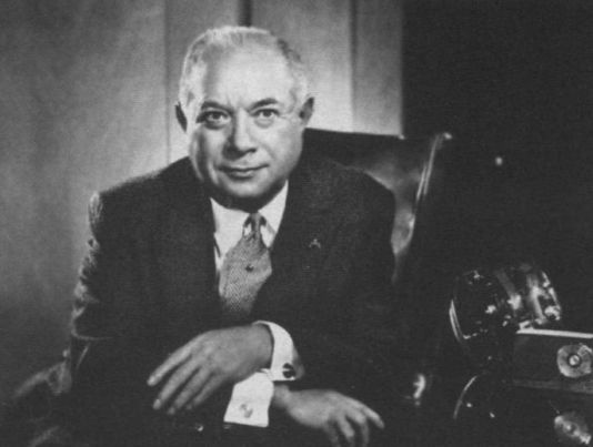 Иллюстрация к книге — Зворыкин [i_014.jpg]