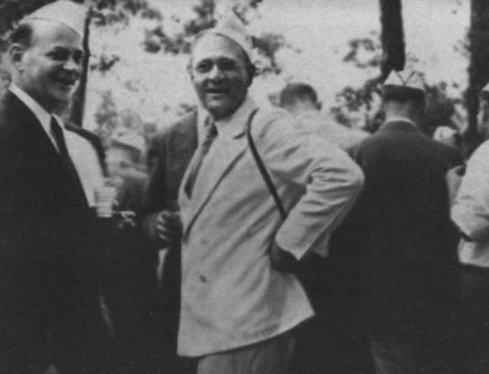 Иллюстрация к книге — Зворыкин [i_018.jpg]