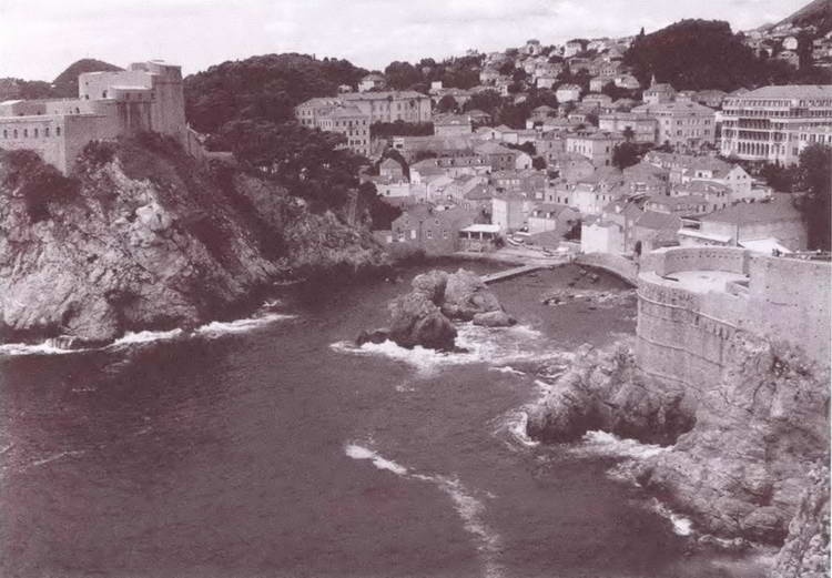 Иллюстрация к книге — Станислав Лем [i_043.jpg]