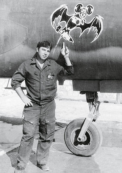 Иллюстрация к книге — Камуфляж и бортовые эмблемы авиатехники советских ВВС в афганской кампании [i_010.jpg]