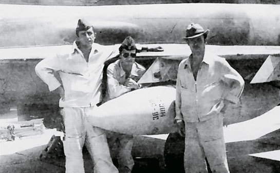 Иллюстрация к книге — Камуфляж и бортовые эмблемы авиатехники советских ВВС в афганской кампании [i_047.jpg]