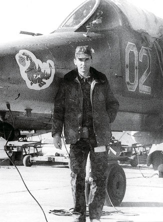 Иллюстрация к книге — Камуфляж и бортовые эмблемы авиатехники советских ВВС в афганской кампании [i_162.jpg]