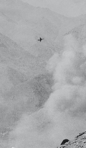 Иллюстрация к книге — Камуфляж и бортовые эмблемы авиатехники советских ВВС в афганской кампании [i_164.jpg]