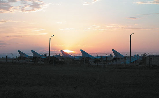 Иллюстрация к книге — Камуфляж и бортовые эмблемы авиатехники советских ВВС в афганской кампании [i_219.jpg]