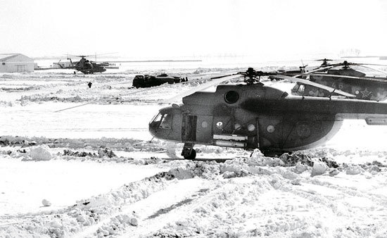 Иллюстрация к книге — Камуфляж и бортовые эмблемы авиатехники советских ВВС в афганской кампании [i_301.jpg]