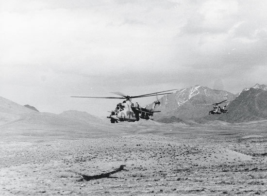 Иллюстрация к книге — Камуфляж и бортовые эмблемы авиатехники советских ВВС в афганской кампании [i_382.jpg]