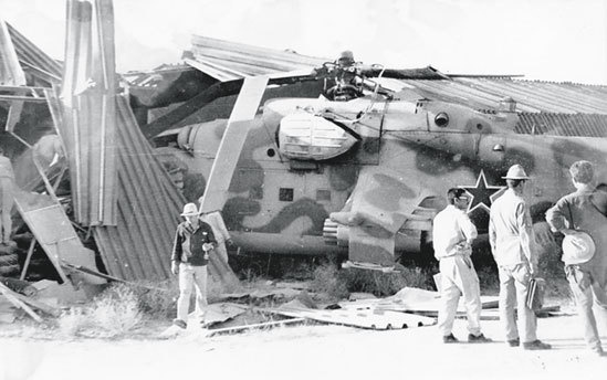 Иллюстрация к книге — Камуфляж и бортовые эмблемы авиатехники советских ВВС в афганской кампании [i_387.jpg]